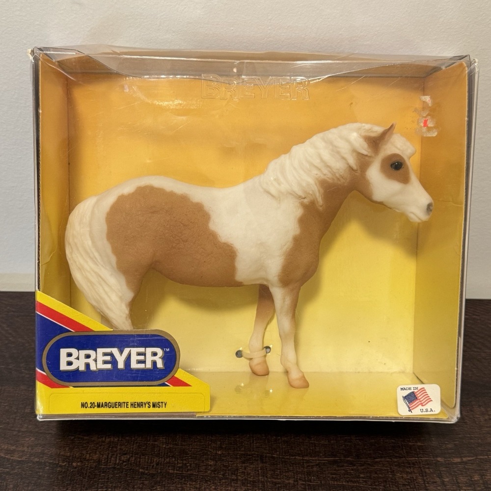 Vintage Breyer Horse #20 Marguerite Henry's Misty of Chincoteague Pinto Pony